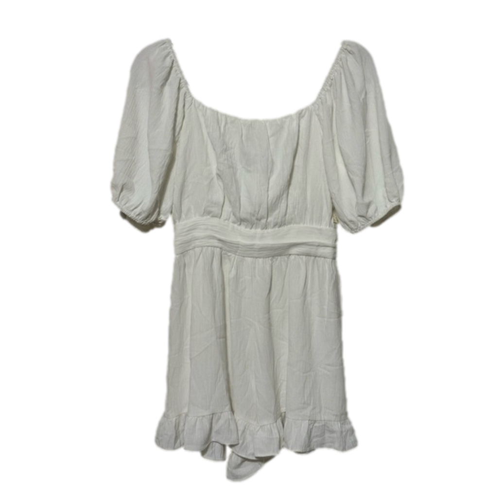 ALTAR’D STATE solid white romper women’s size small ruffle hem, puffy sleeve NWT